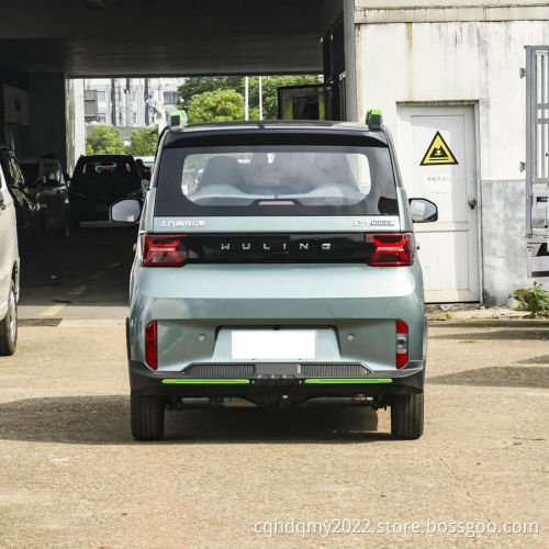 2022 الصين سيارة Mini EVS رخيصة وعالية الجودة للبيع EV SGMW اختيار السيارات للبيع التحمل 120 كم.